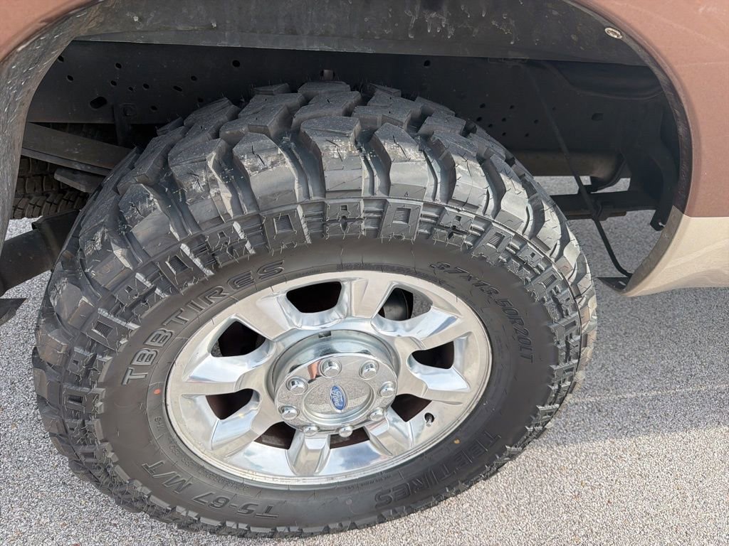 Used 2012 Ford F250 Lariat w/ Lariat Interior Pkg AWD/4WD image 8