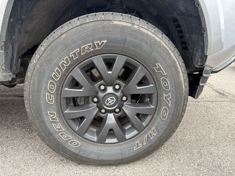 Used 2023 Toyota Tacoma SR5 image 4