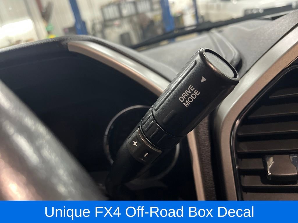 Used 2022 Ford F250 Lariat w/ Lariat Ultimate Package image 28