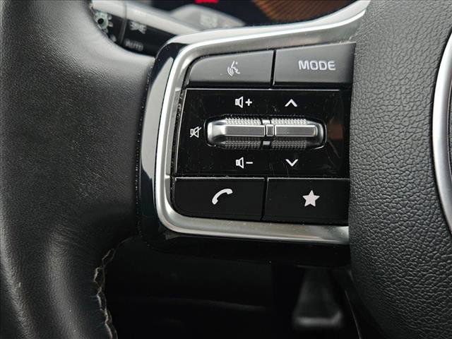 Used 2024 Kia Sorento S image 11