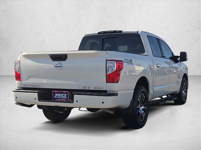 Used 2021 Nissan Titan SV w/ SV Convenience Package AWD/4WD image 5