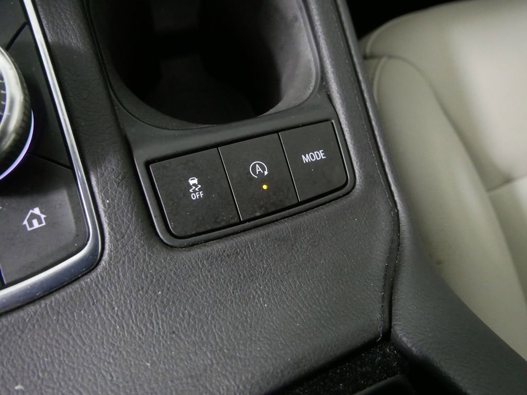 Used 2020 Cadillac XT4 Luxury image 24