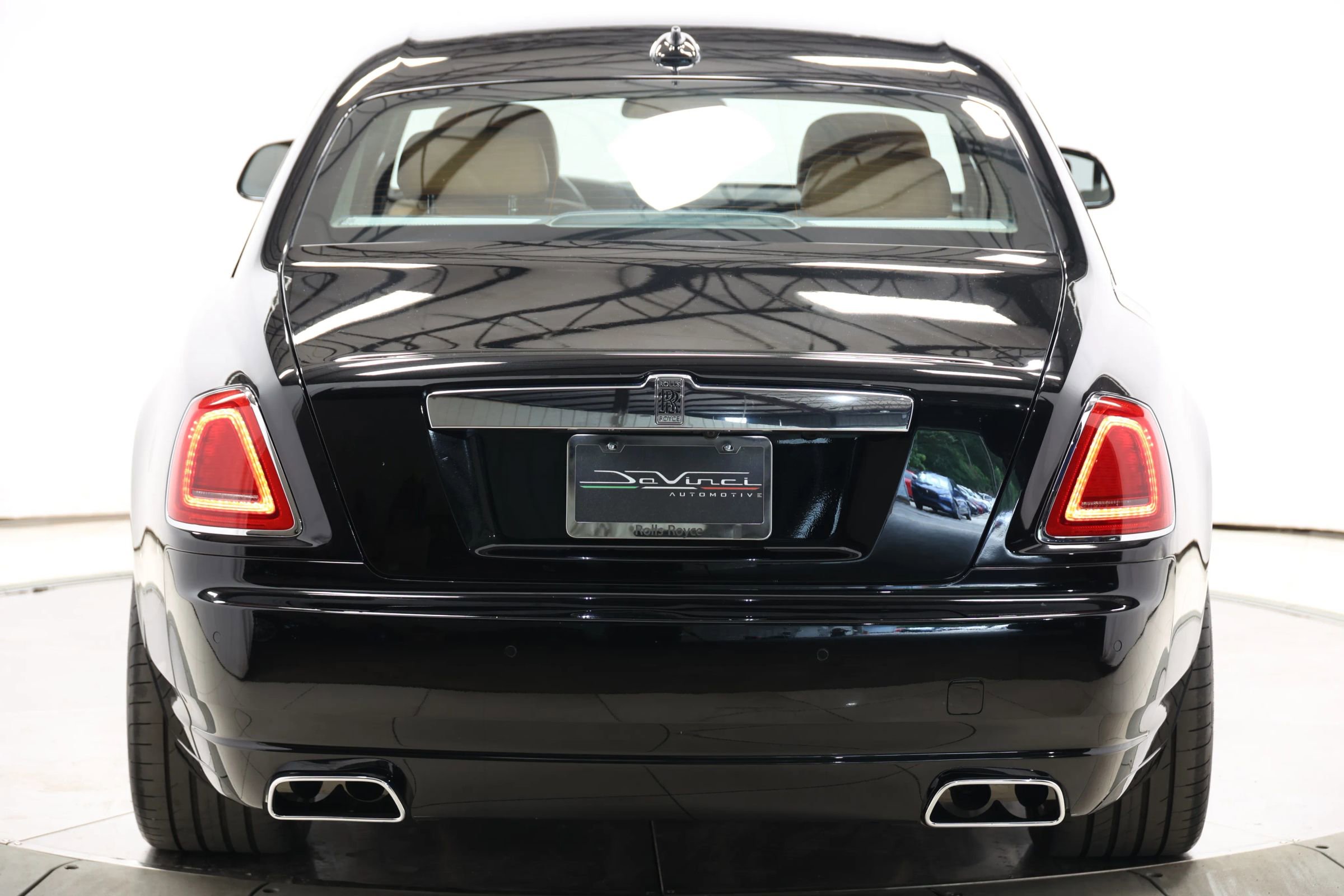 Used 2017 Rolls-Royce Ghost image 56