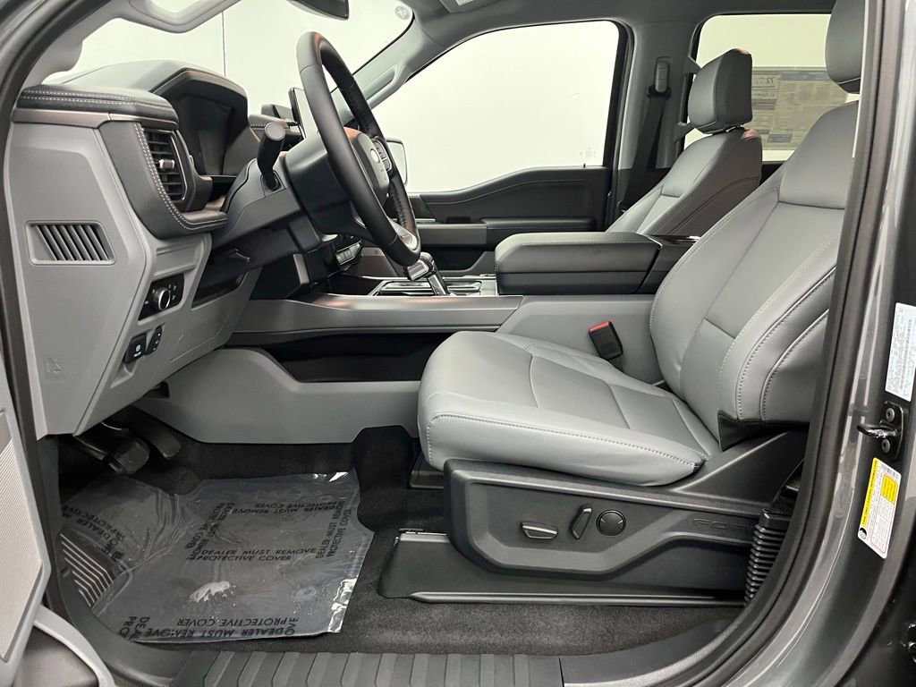 New 2025 Ford F150 Lightning Flash image 18