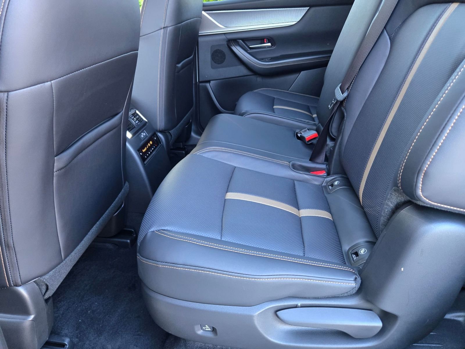 New 2026 MAZDA CX-90 3.3 Turbo w/ Premium Plus Pkg image 16