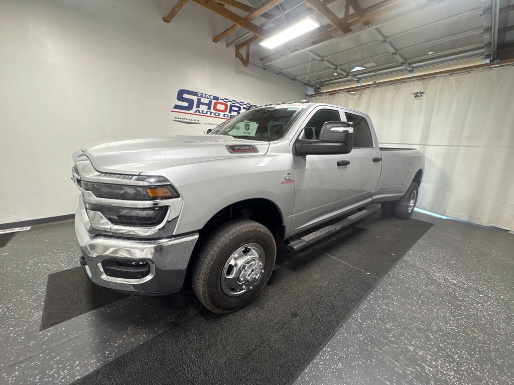 New 2027 RAM 3500 Tradesman AWD/4WD 360° Tour