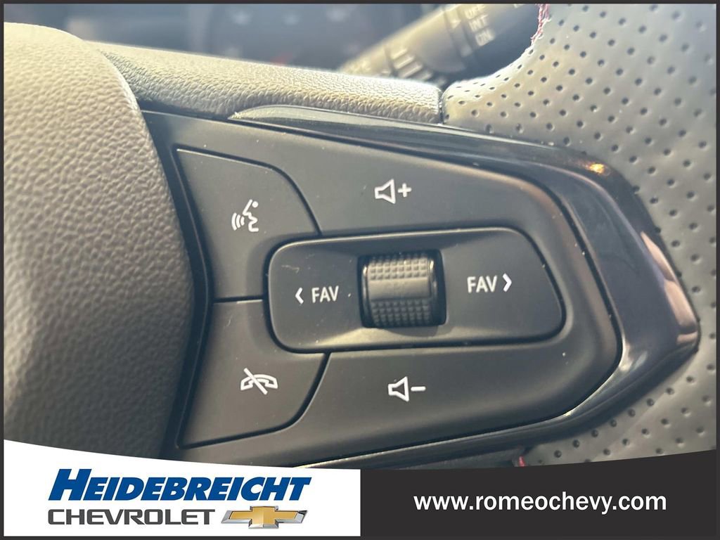 Used 2024 Chevrolet Trax RS w/ Driver Confidence Package image 20