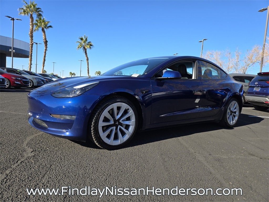 Used 2022 Tesla Model 3 Long Range image 2