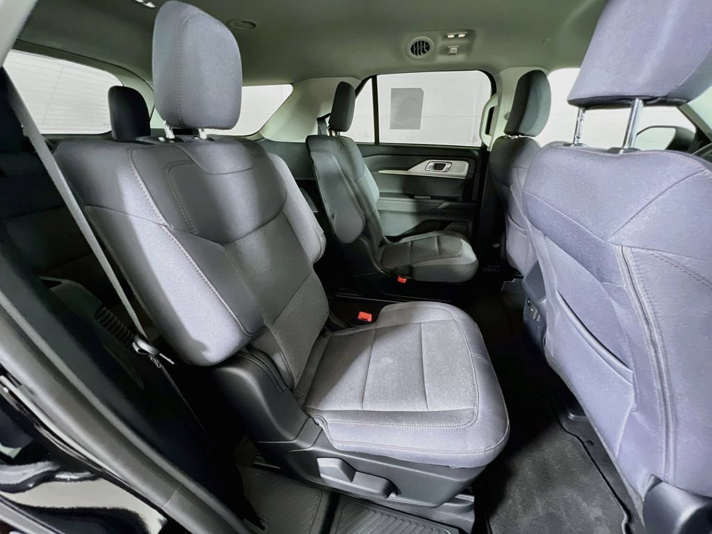 New 2026 Ford Explorer Active AWD/4WD image 17