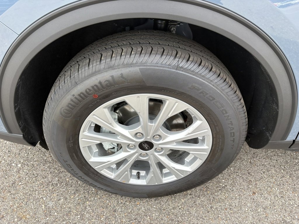 New 2026 Ford Escape Active w/ Cold Weather Package image 11