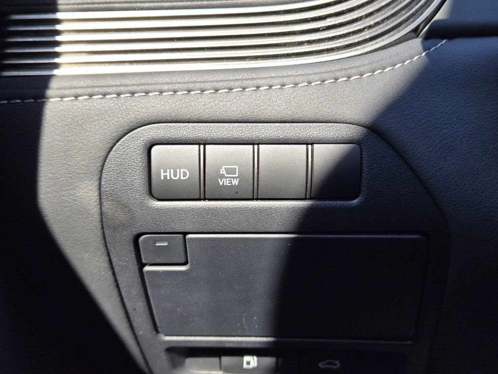 Used 2021 Lexus LS 500 w/ Interior Upgrade Package image 25