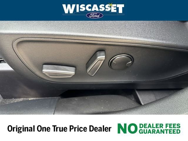 New 2024 Ford Escape ST-Line Select w/ Tech Pack #2 AWD/4WD image 21