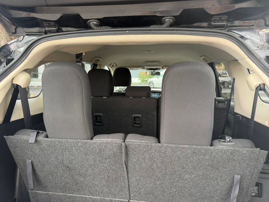 Used 2020 Mitsubishi Outlander SE AWD/4WD image 19