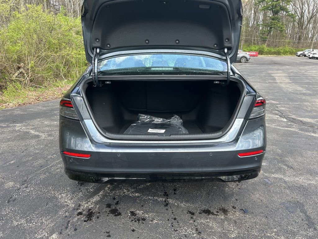 New 2026 Honda Accord EX-L image 3