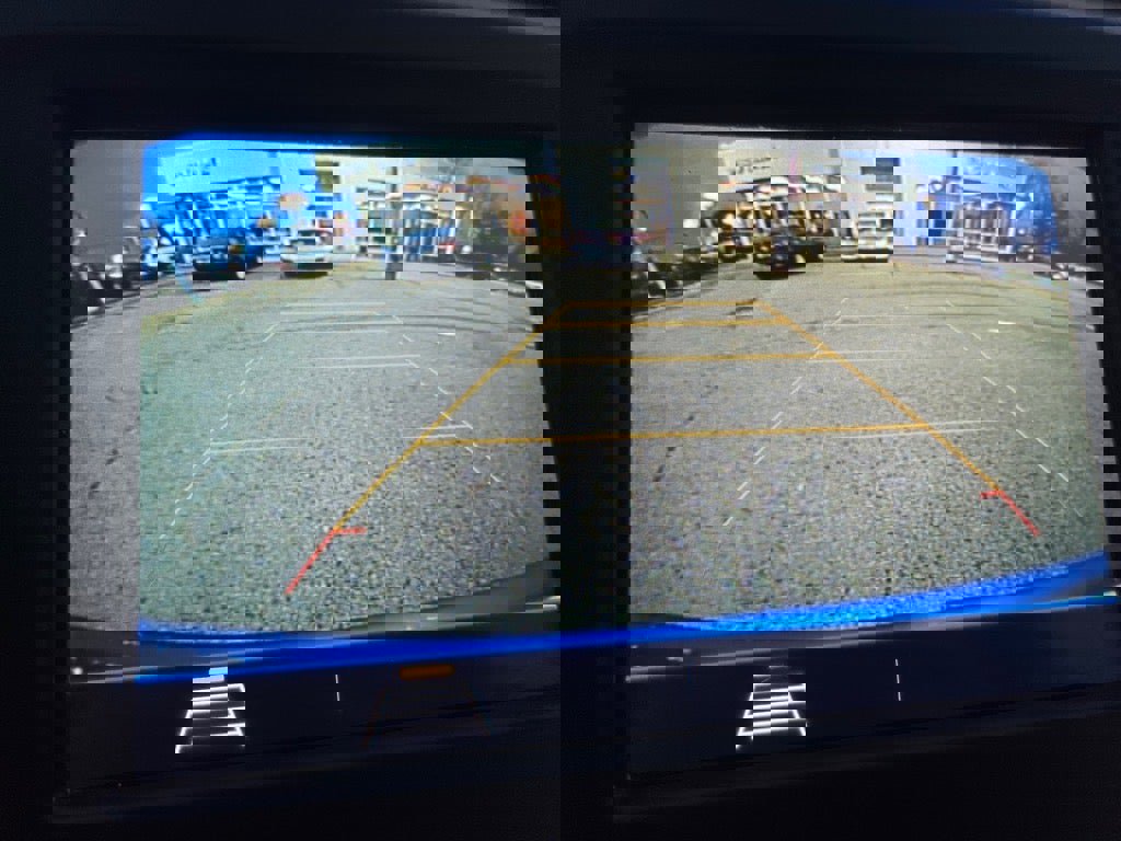 Used 2020 Chevrolet Equinox LT image 13