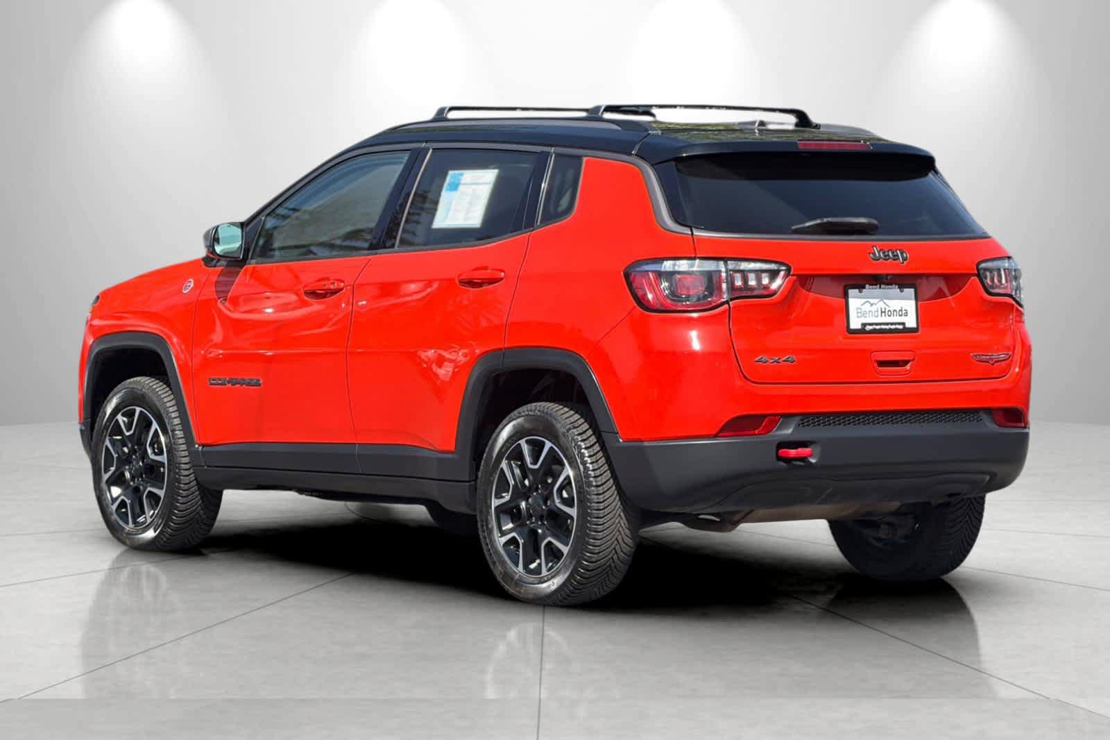 Used 2020 Jeep Compass Trailhawk AWD/4WD image 6