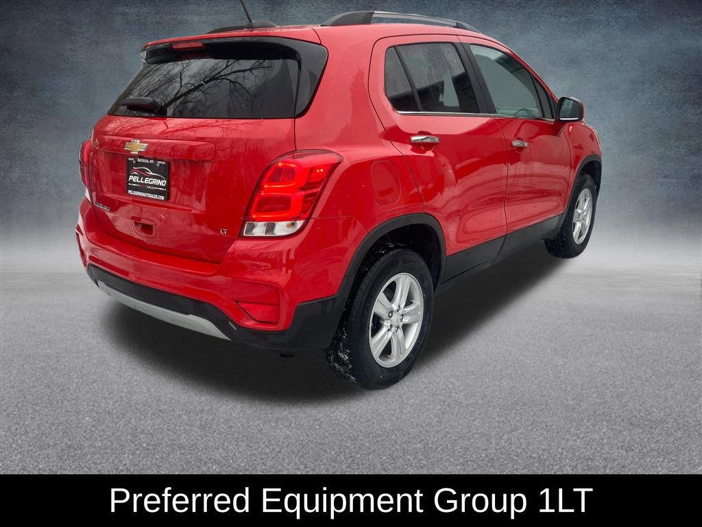 Used 2020 Chevrolet Trax LT w/ LT Convenience Package image 6