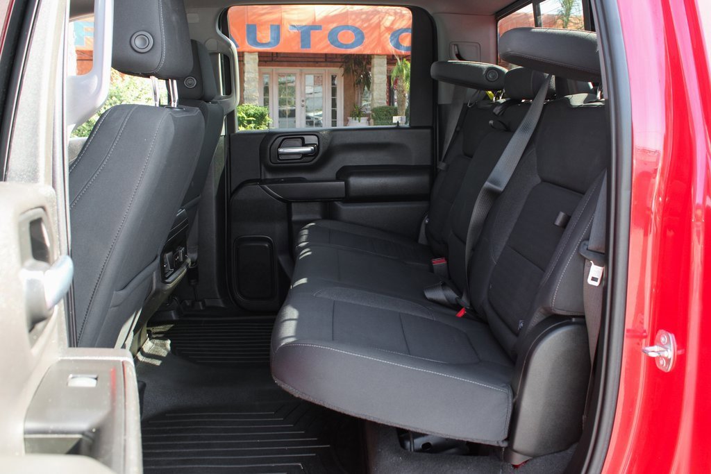 Used 2022 Chevrolet Silverado 2500 LT w/ Convenience Package image 31