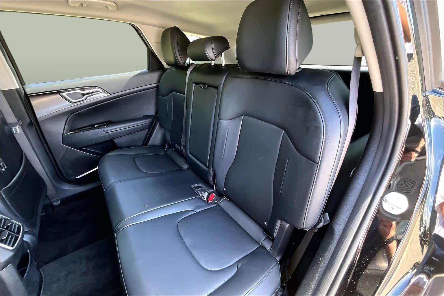 Used 2023 Kia Sportage EX w/ EX Premium Package AWD/4WD image 21
