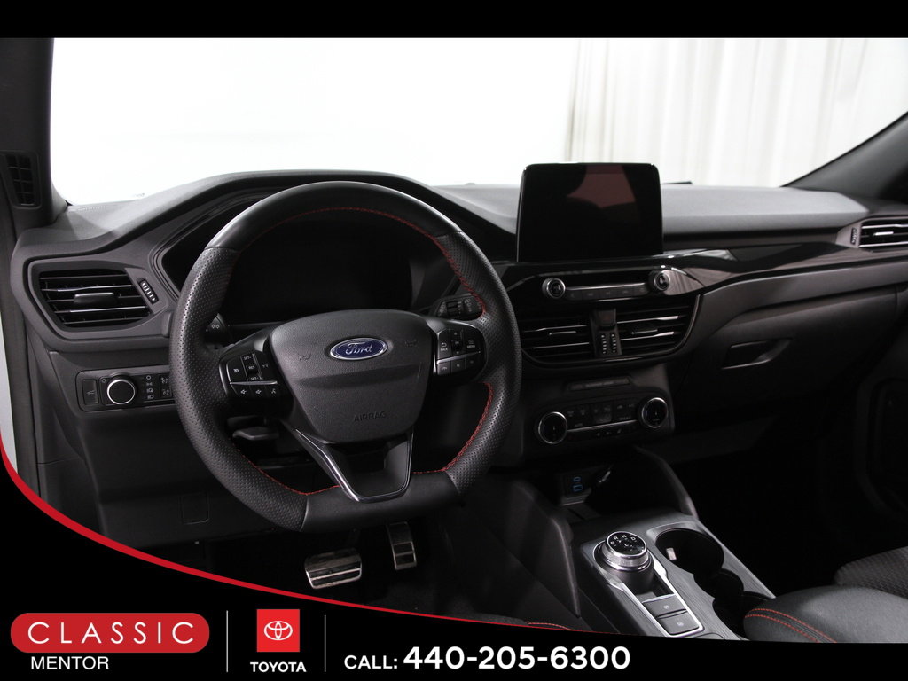 Used 2023 Ford Escape ST-Line image 6