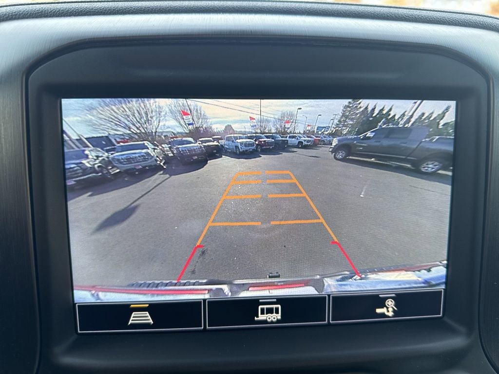 Used 2022 GMC Sierra 2500 AT4 image 34