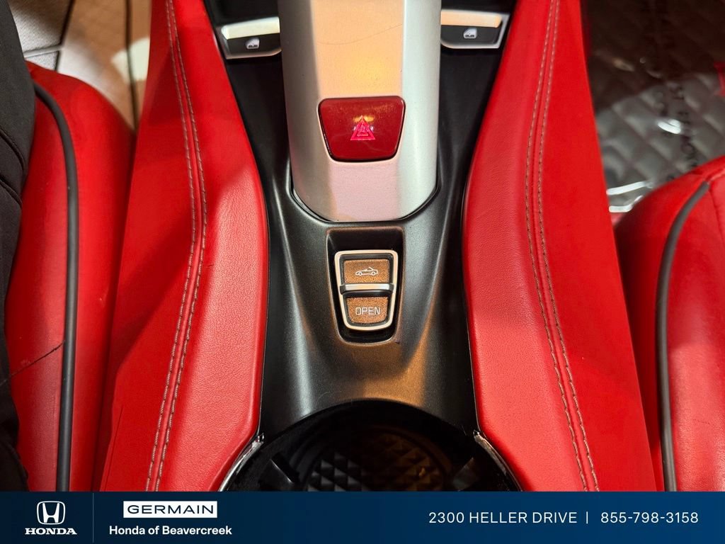 Used 2015 Ferrari California T RWD image 23