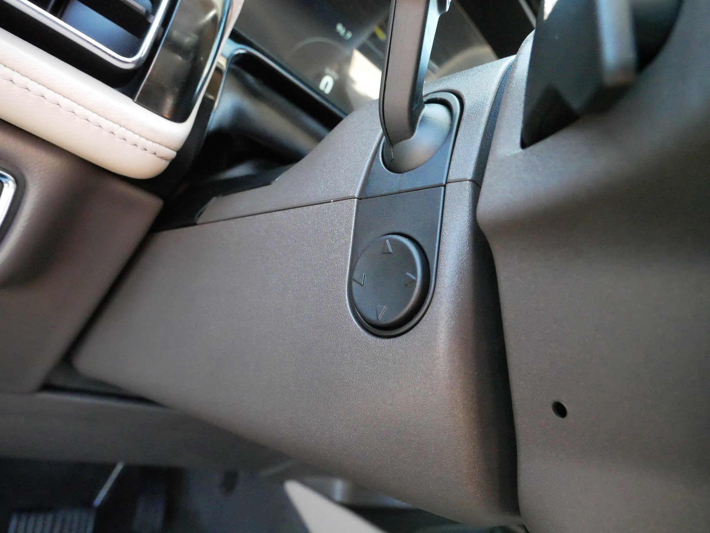 Used 2022 Lincoln Nautilus Reserve image 27