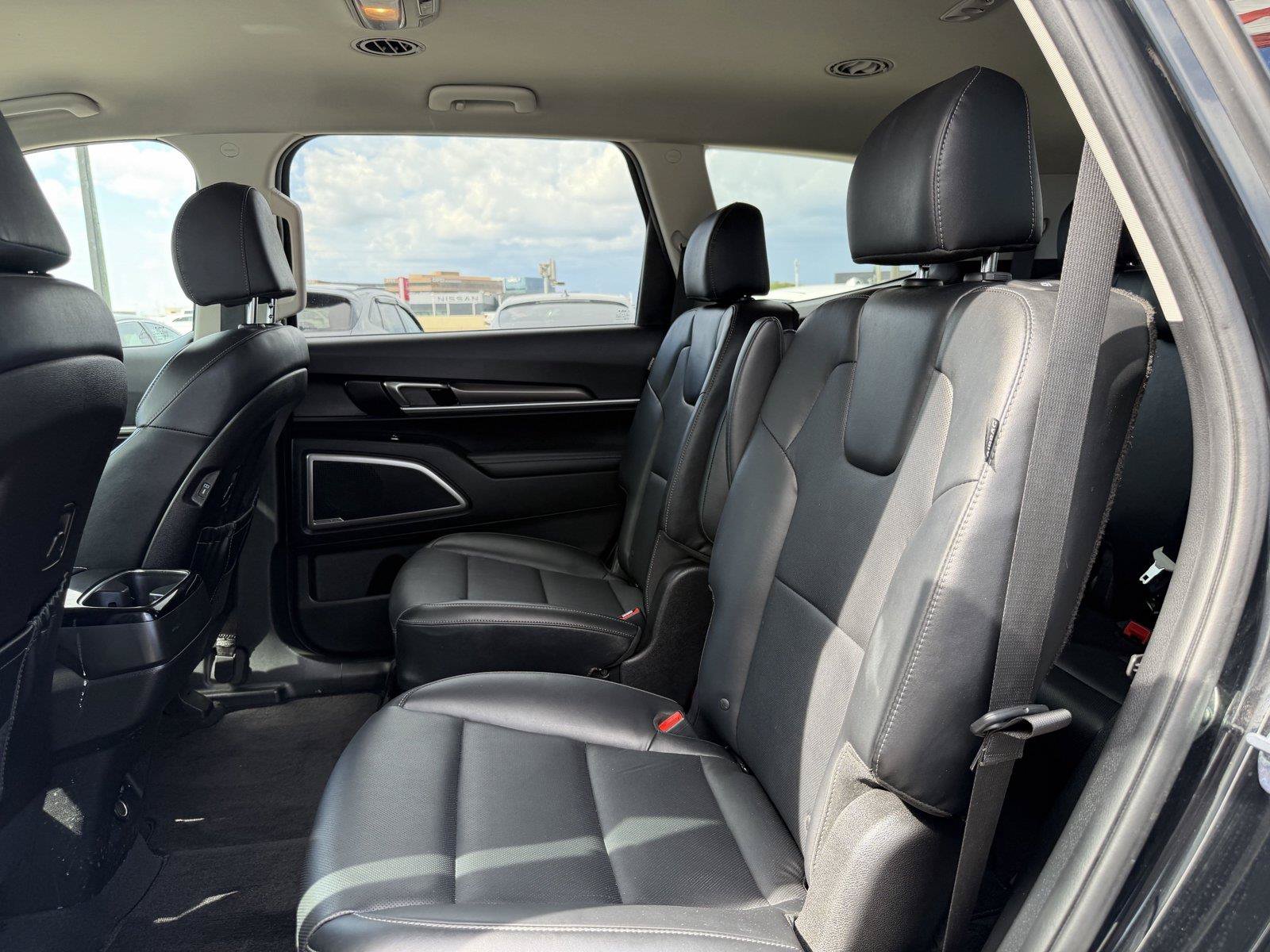 Used 2023 Kia Telluride S AWD/4WD image 18