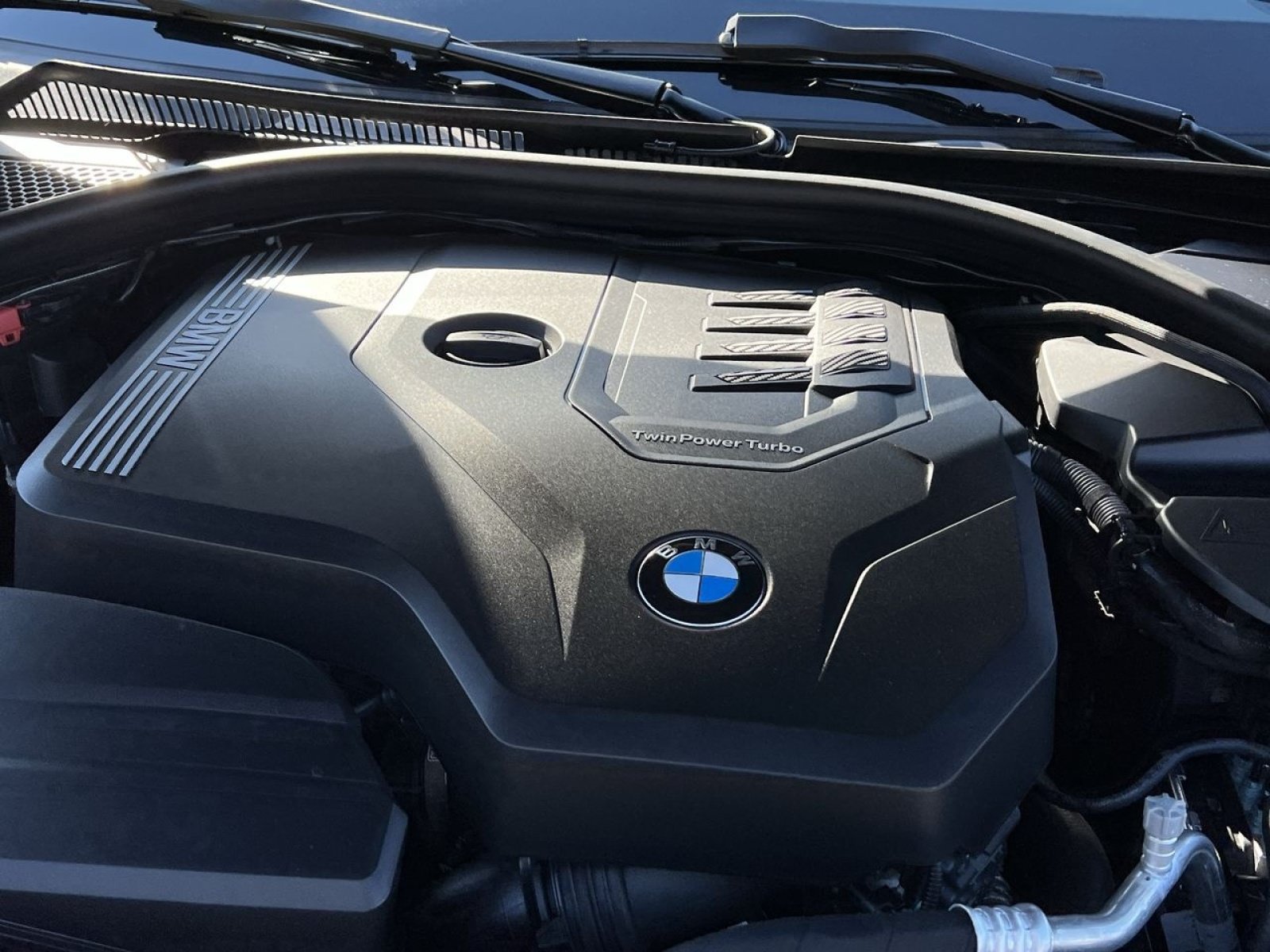 Used 2022 BMW 330i xDrive Sedan w/ Premium Package 2 AWD/4WD image 38