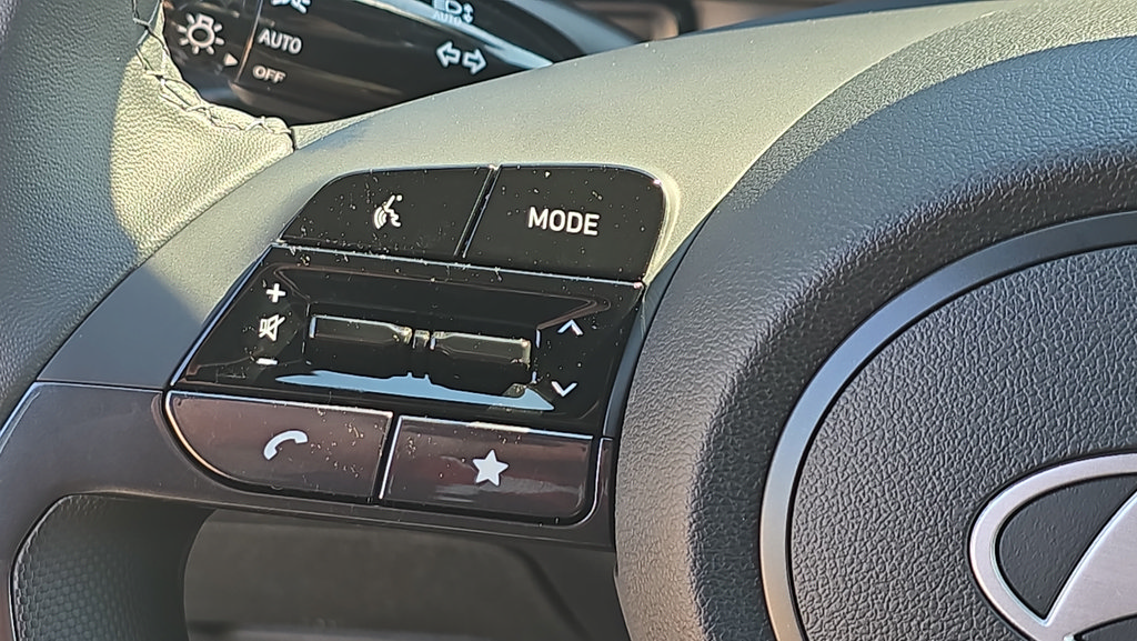 New 2026 Hyundai Elantra Sport FWD image 25
