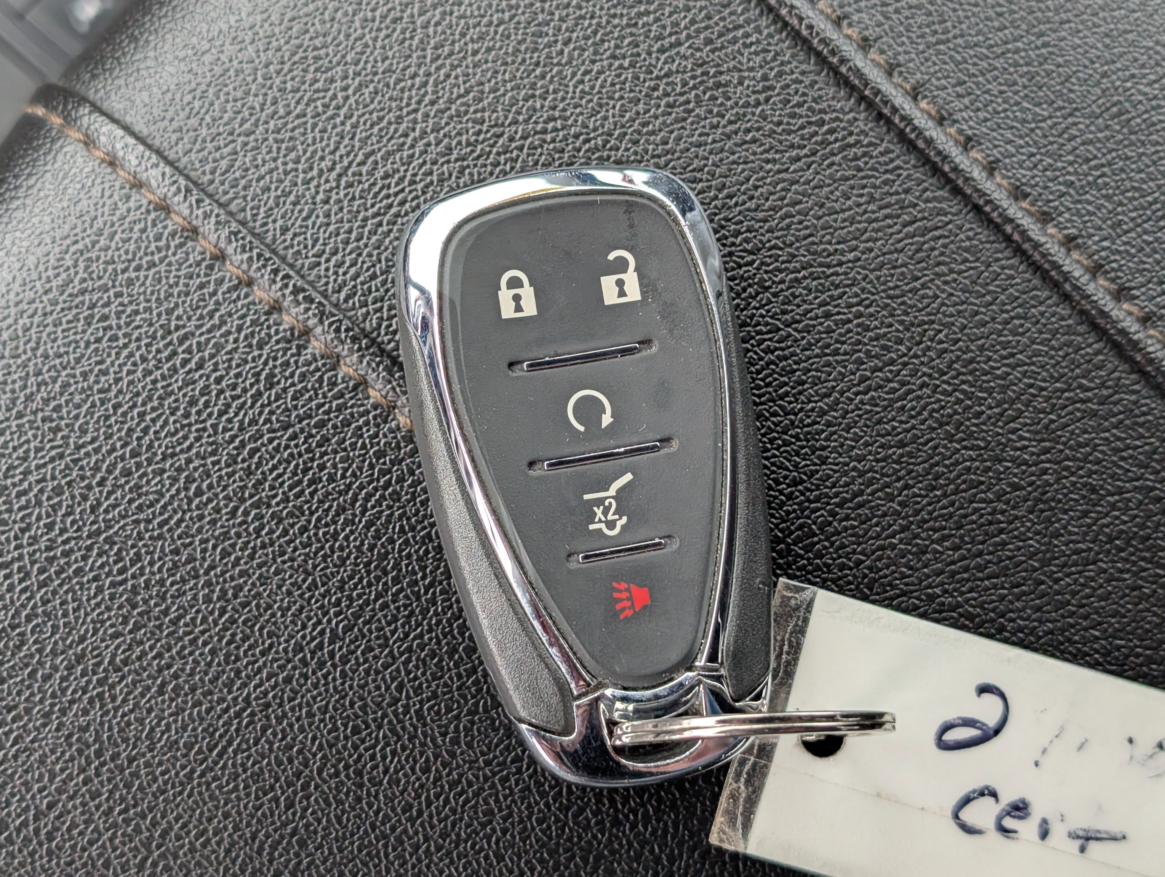 Certified 2023 Chevrolet Traverse High Country w/ LPO, Floor Liner Package image 32