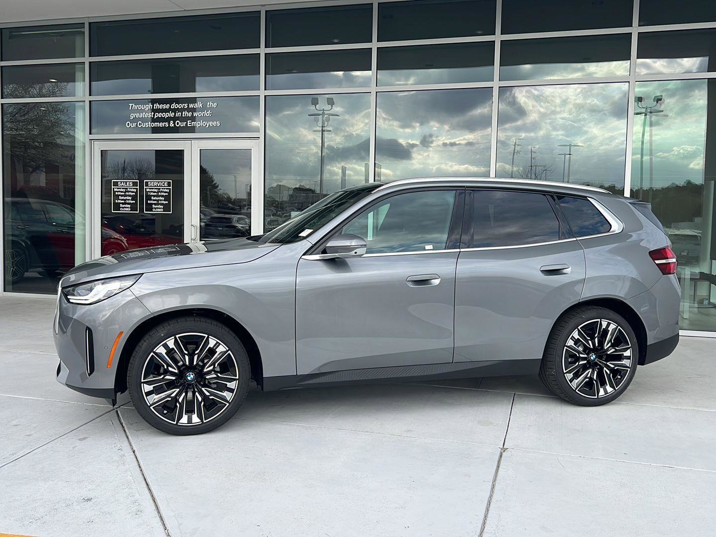 New 2026 BMW X3 xDrive30 w/ Premium Package AWD/4WD image 4