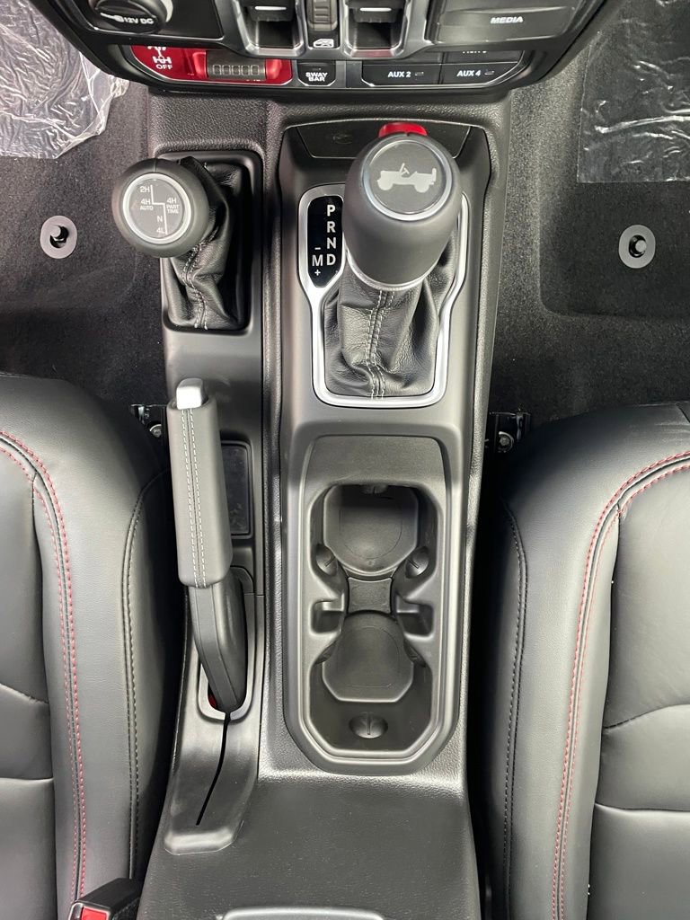 New 2026 Jeep Wrangler Unlimited Rubicon AWD/4WD image 18