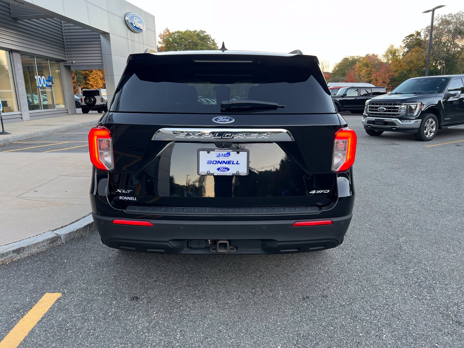 Certified 2021 Ford Explorer XLT w/ Class III Trailer Tow Package AWD/4WD image 6