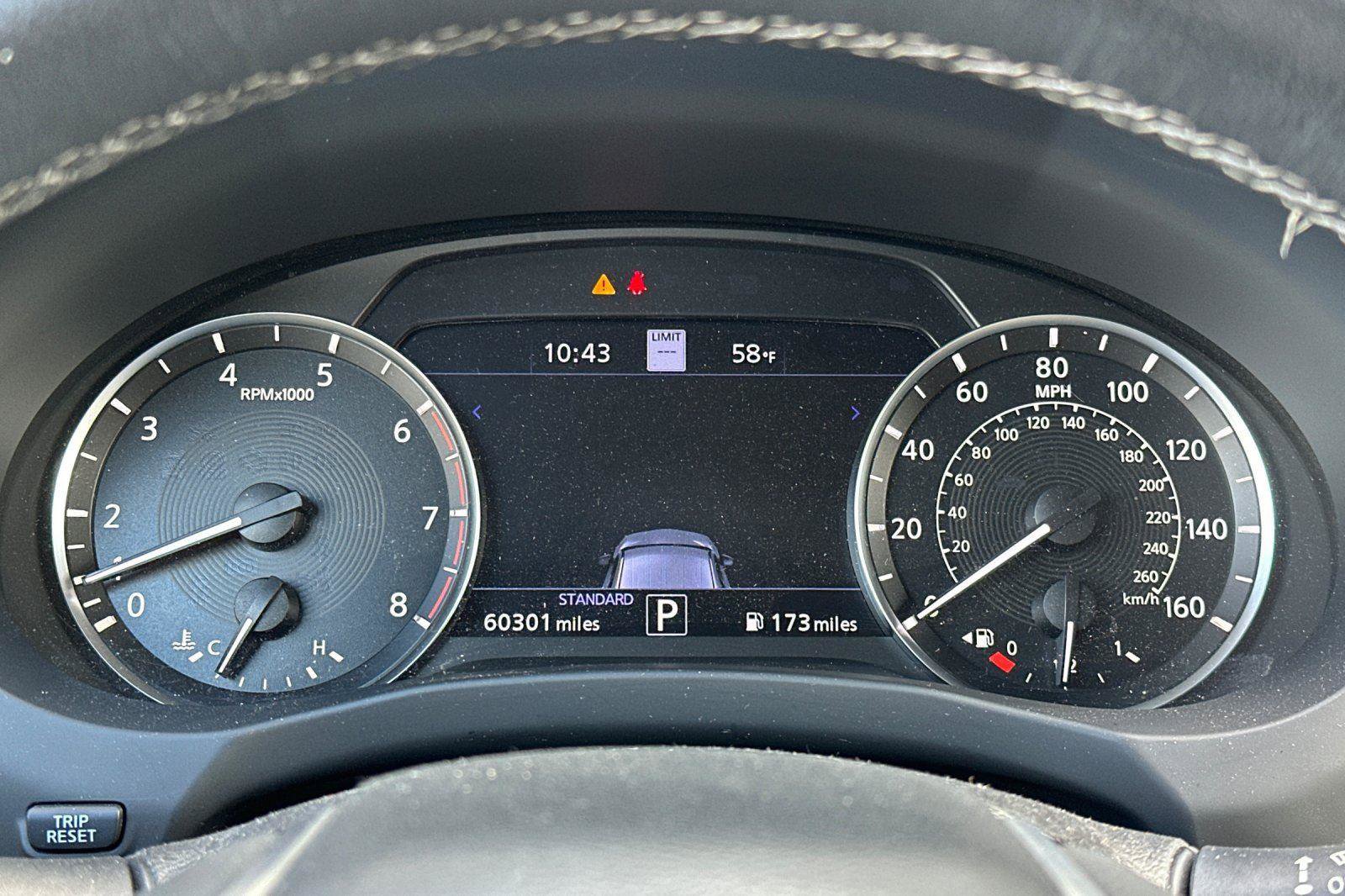 Used 2022 INFINITI QX50 Essential w/ Cargo Package image 25