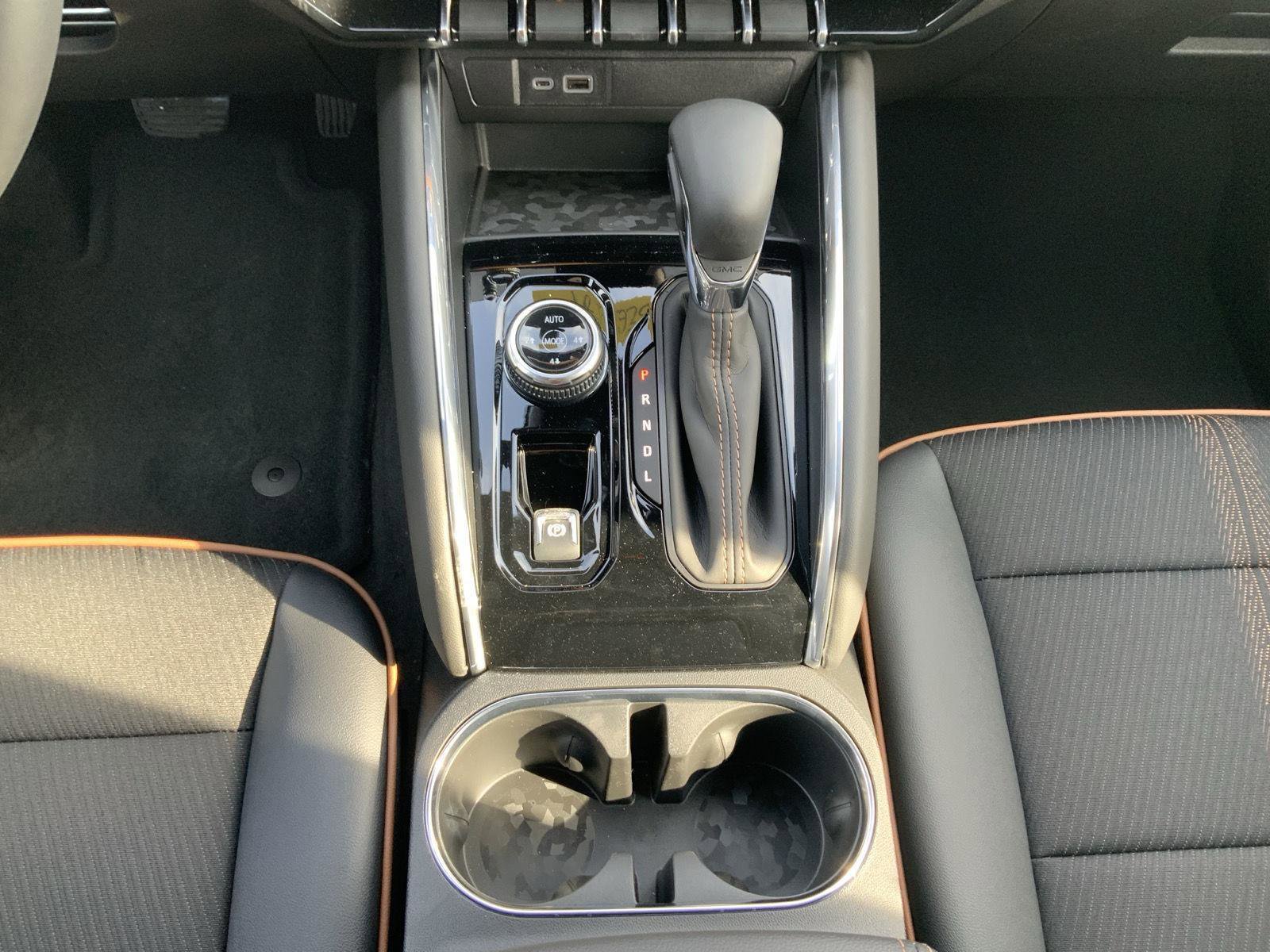 New 2026 GMC Canyon AT4 image 51