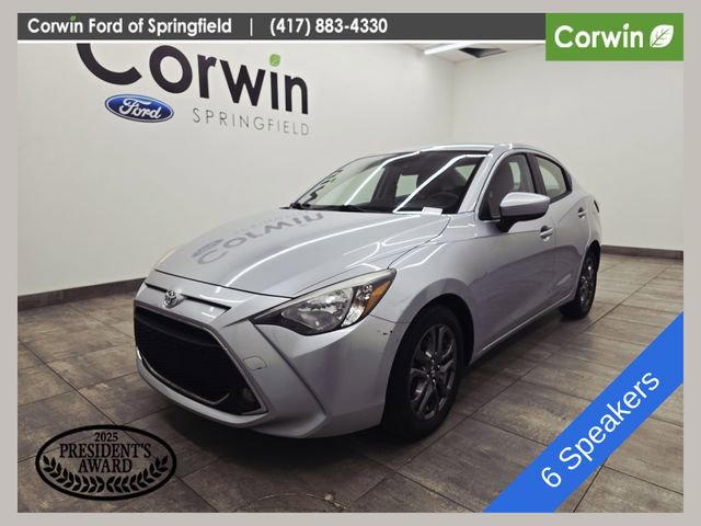 Used 2019 Toyota Yaris LE FWD image 1
