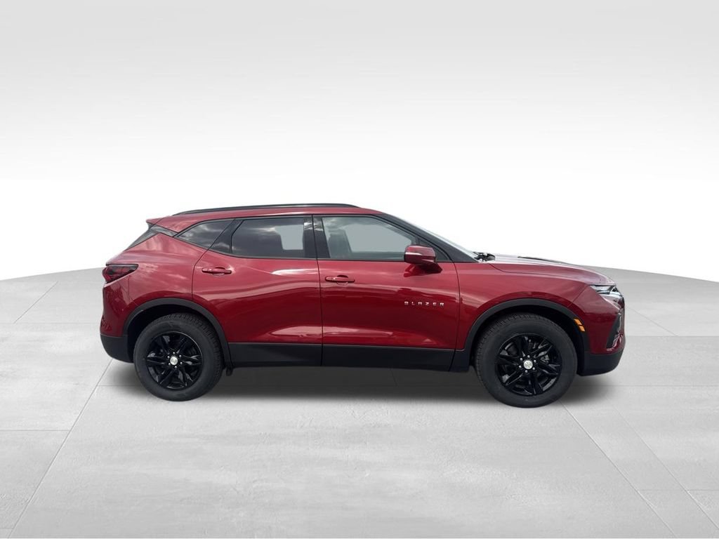 Used 2021 Chevrolet Blazer LT AWD/4WD image 32