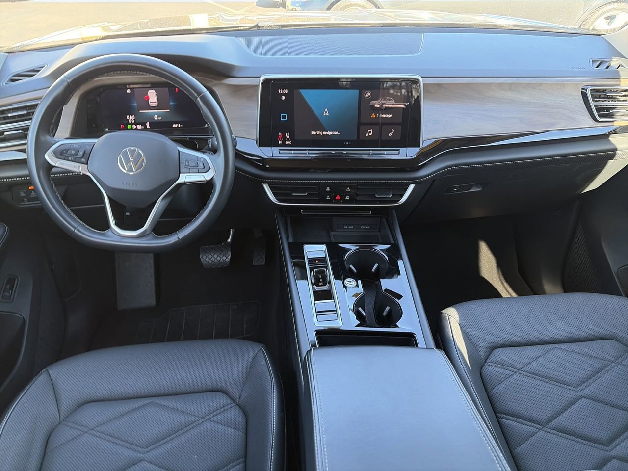 Used 2024 Volkswagen Atlas SE image 12