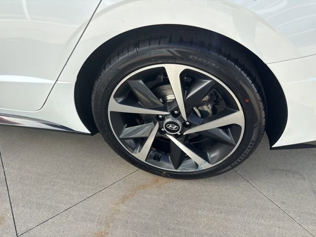 Used 2023 Hyundai Sonata SEL Plus image 11