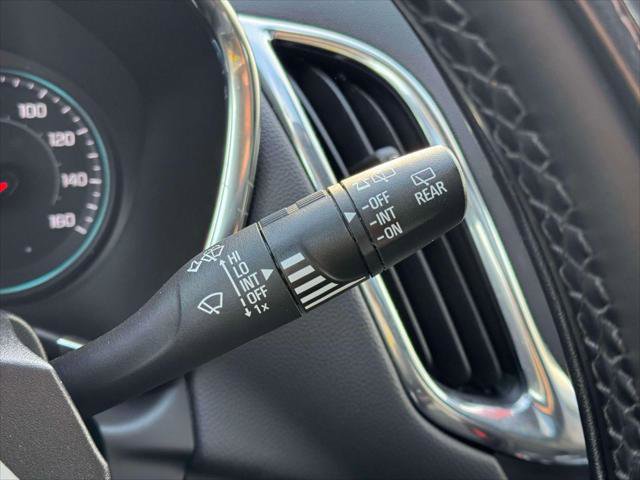 Used 2023 Chevrolet Equinox LT image 24