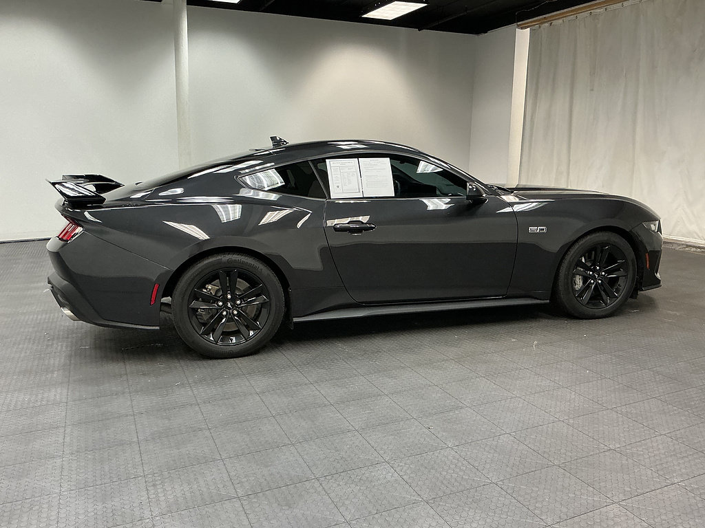 Used 2024 Ford Mustang GT RWD image 6