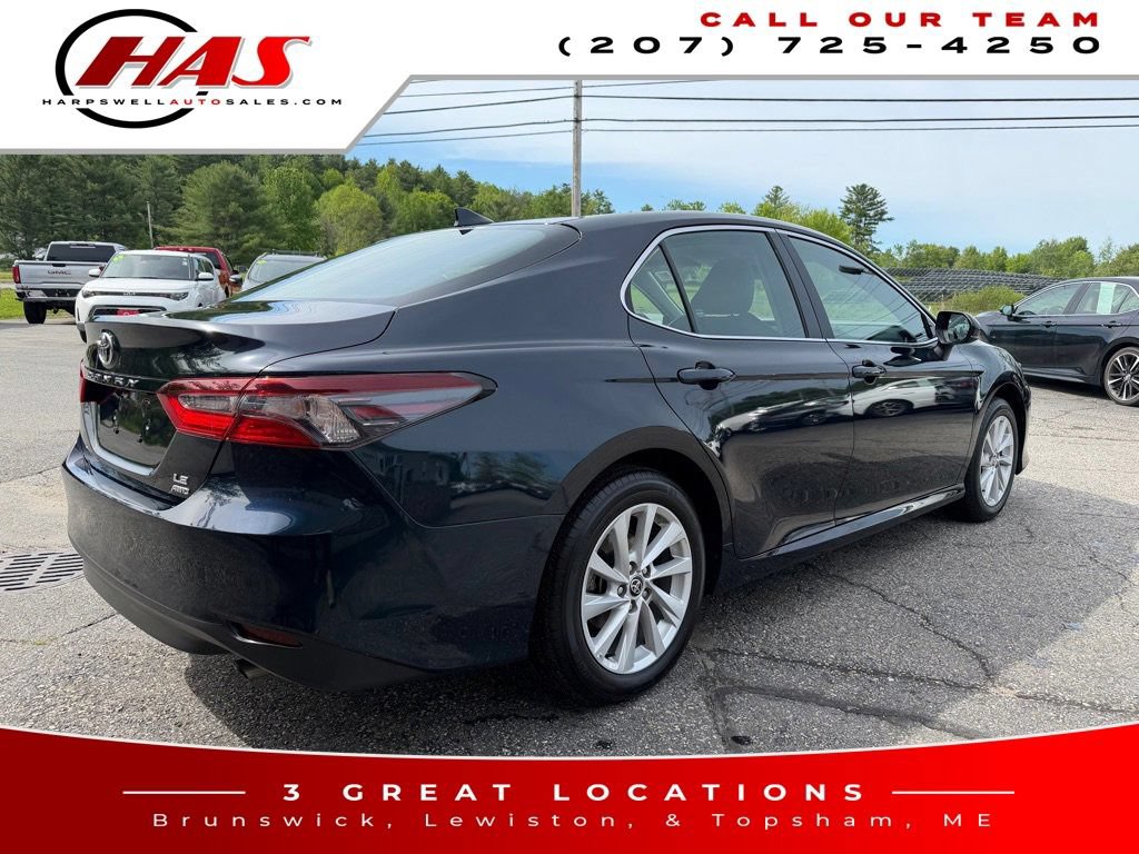 Used 2021 Toyota Camry LE w/ Carpet Mat Package (TMS) AWD/4WD image 6