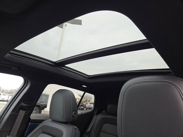 New 2026 Chevrolet Equinox EV LT image 3