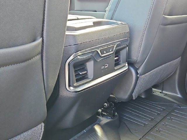 New 2026 GMC Sierra 1500 SLT w/ SLT Premium Plus Package AWD/4WD image 9