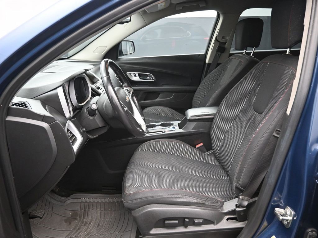 Used 2017 Chevrolet Equinox LT w/ Convenience Package image 17