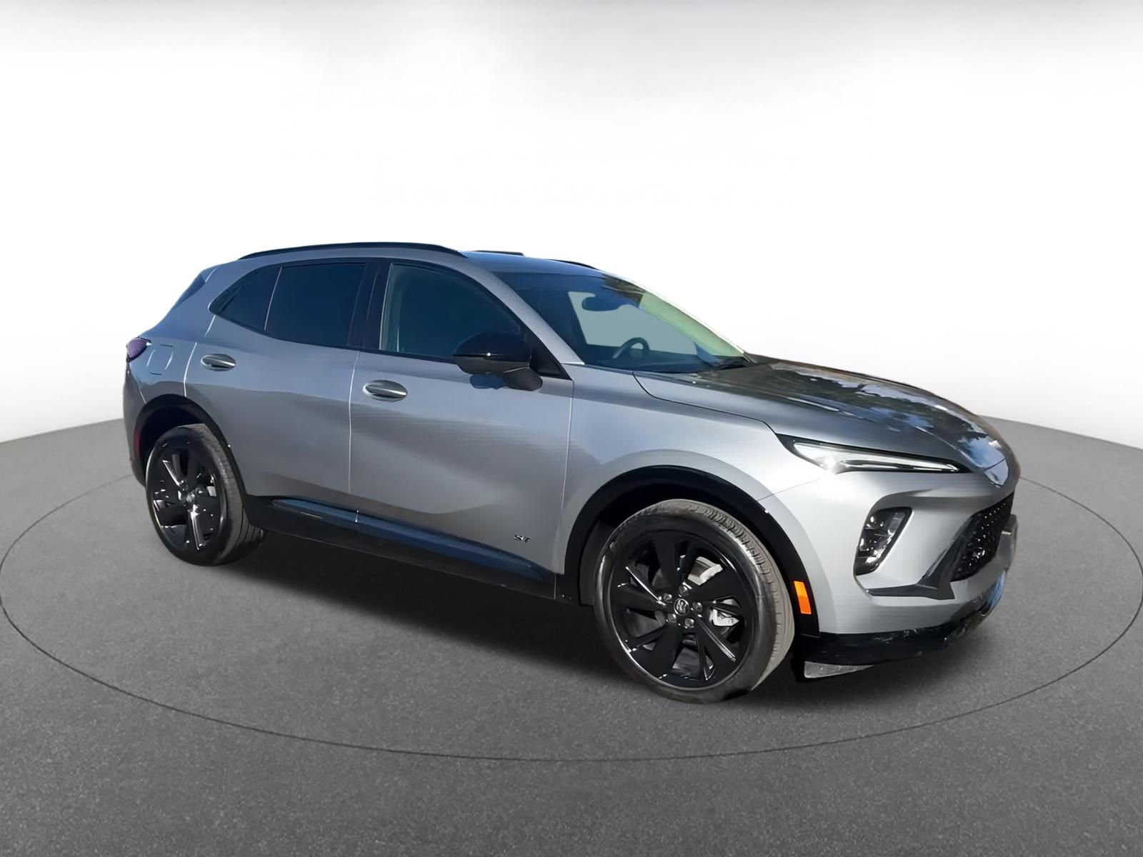 Used 2024 Buick Envision Sport Touring video 2