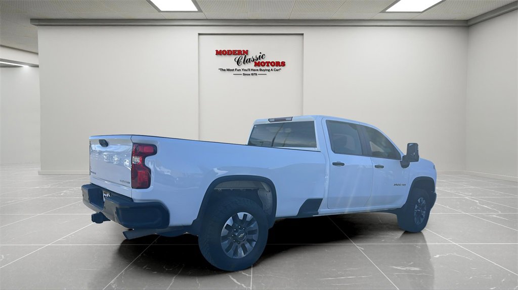 Used 2024 Chevrolet Silverado 2500 Custom w/ Custom Value Package image 7