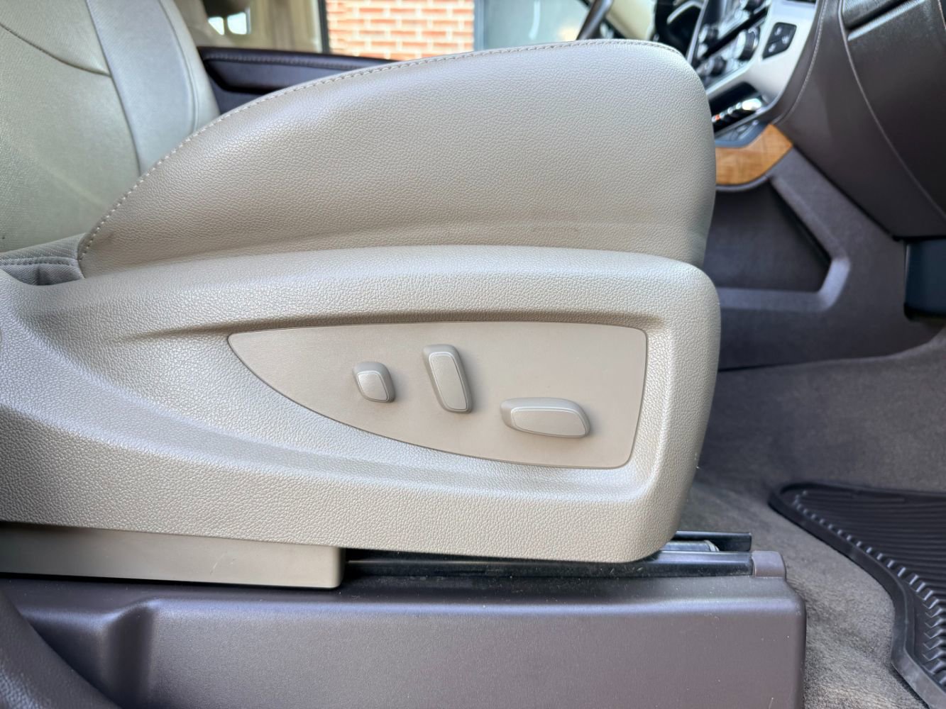 Used 2015 GMC Sierra 1500 SLT w/ SLT Crew Cab Value Package image 21