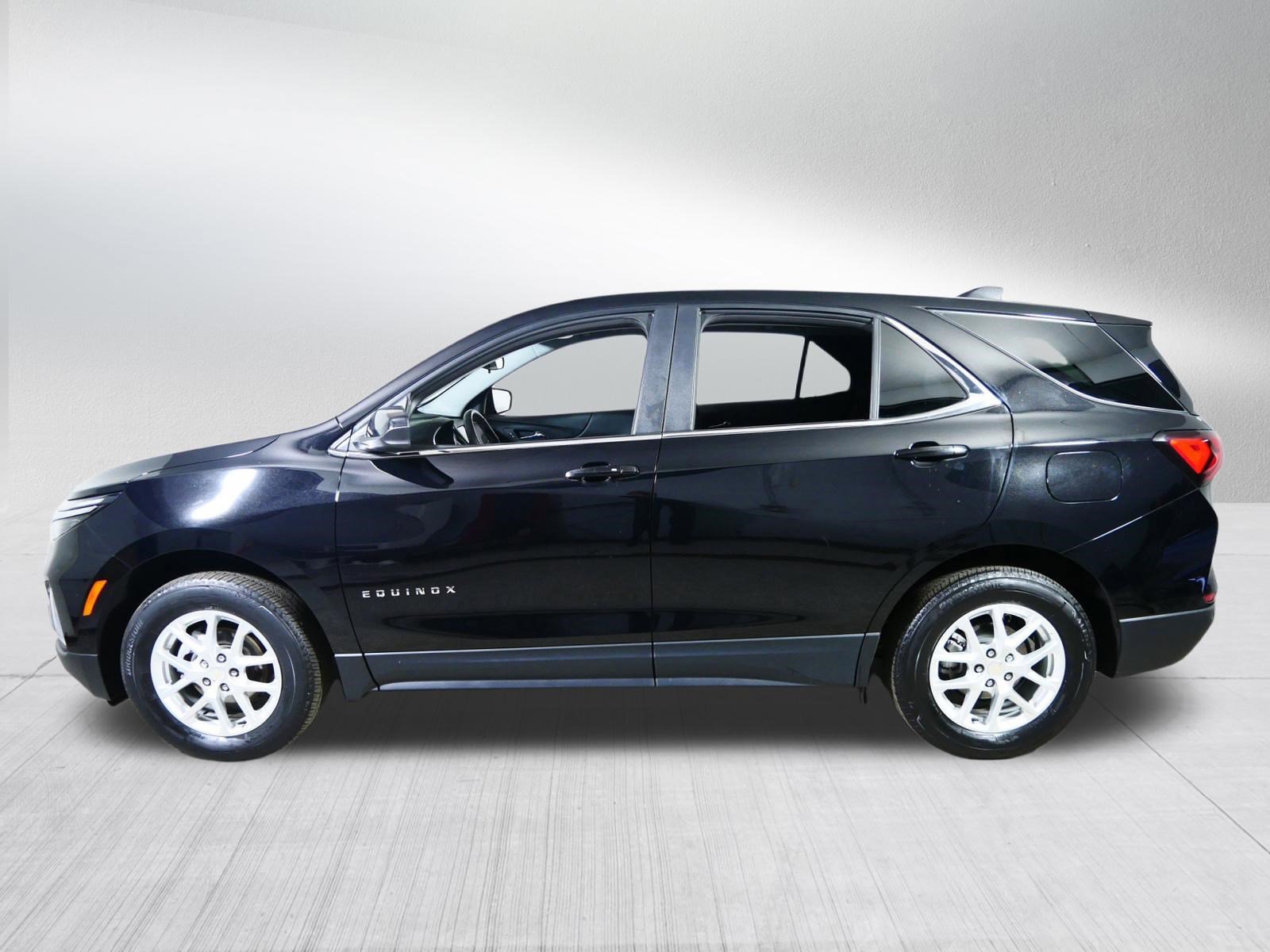 Used 2023 Chevrolet Equinox LT image 4